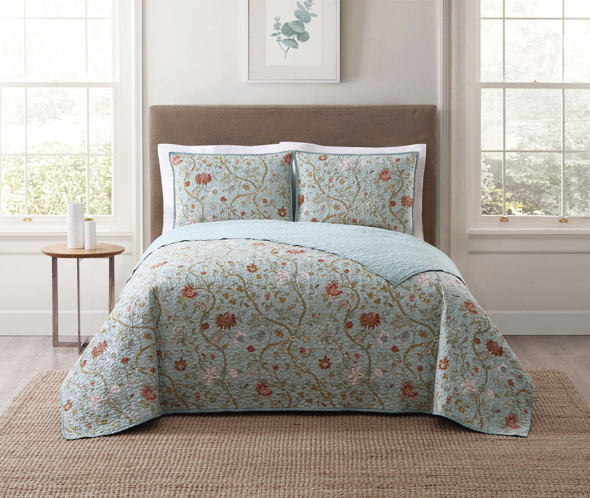 Bedford Blue Full / Queen Quilt Set N917427