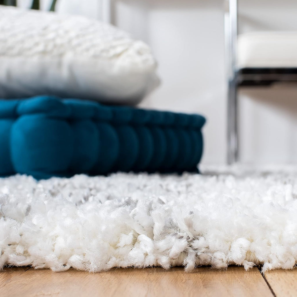 9' x 12' Ivory Grey Shag Area Rug Z97575