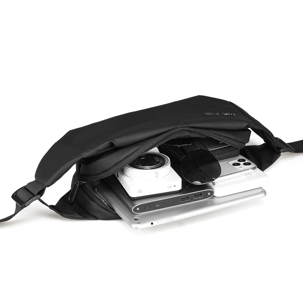 Sleek Chest Pack G507738