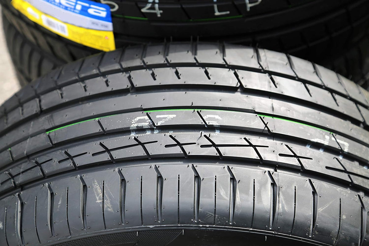 275/45ZR22 112W XL High Performance All-Season Radial Tire X548