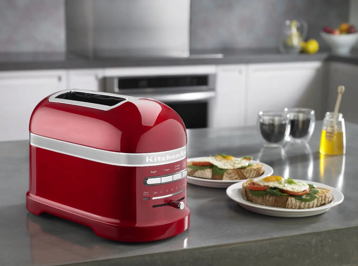 Candy Apple Red 2-Slice Toaster R859764