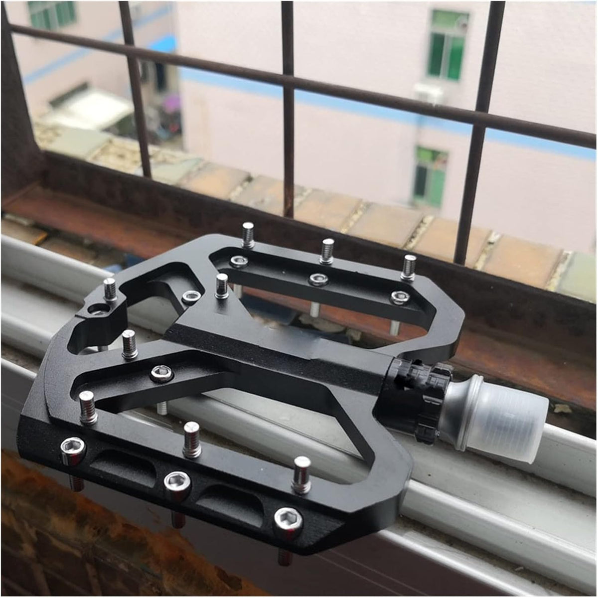Blue Alloy Bike Pedals 9/16" 3 Bearings R80843