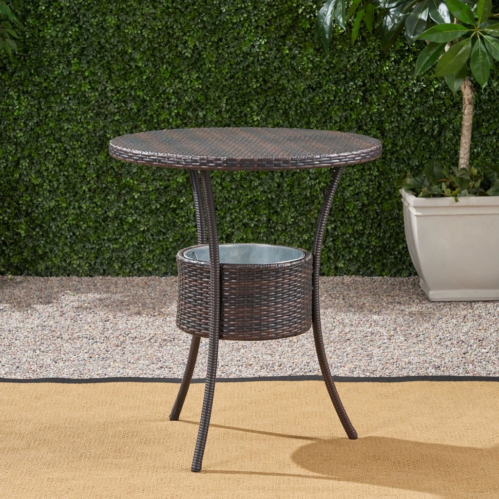 Round Wicker Table with Ice Pail A8922