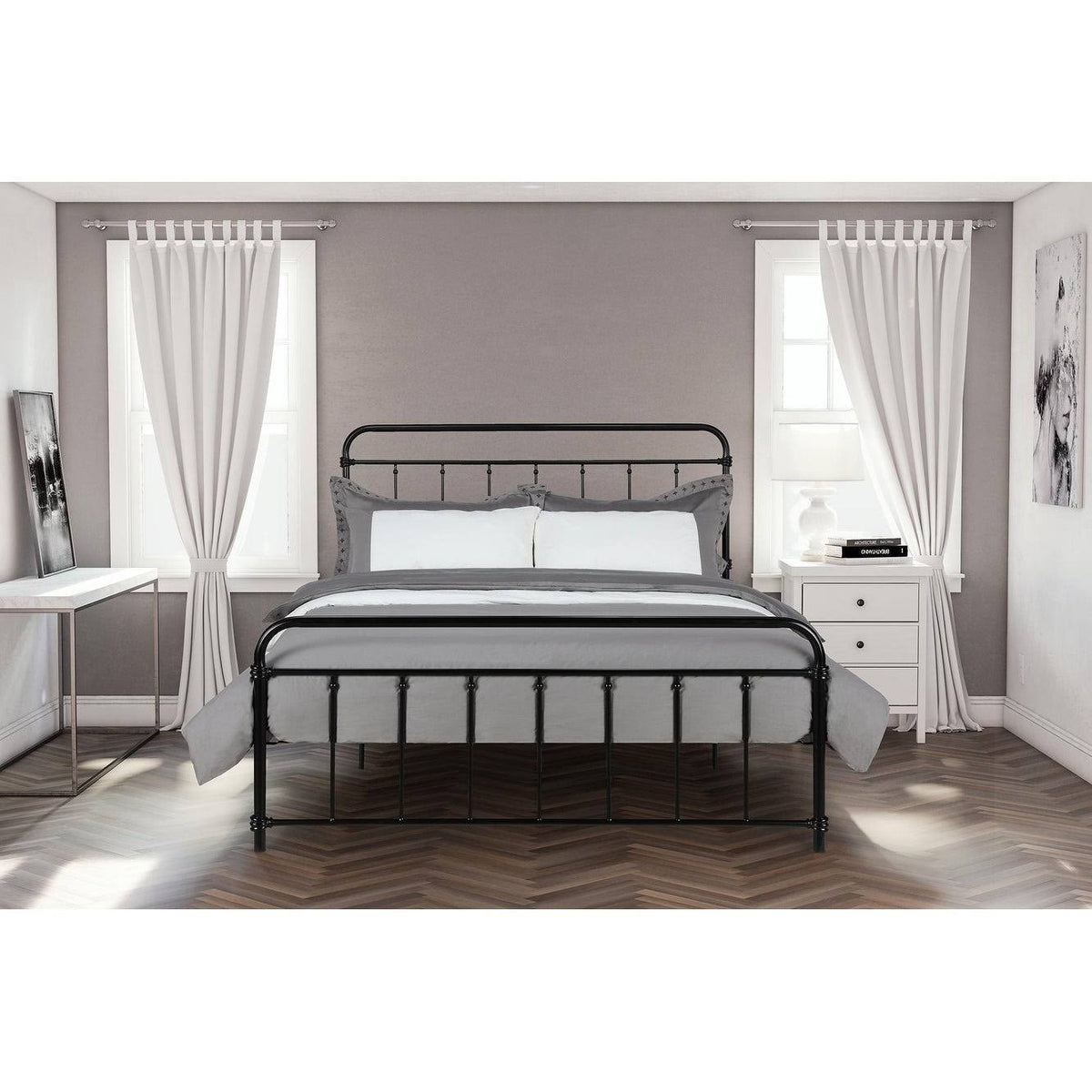 White Queen Metal Bed K6648