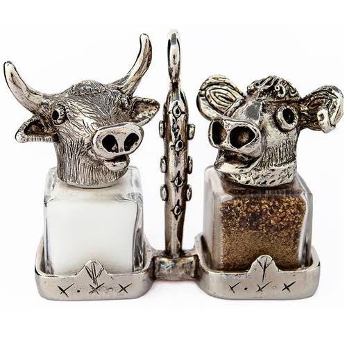 Goldmark Bull Cow Salt Pepper Shakers I503